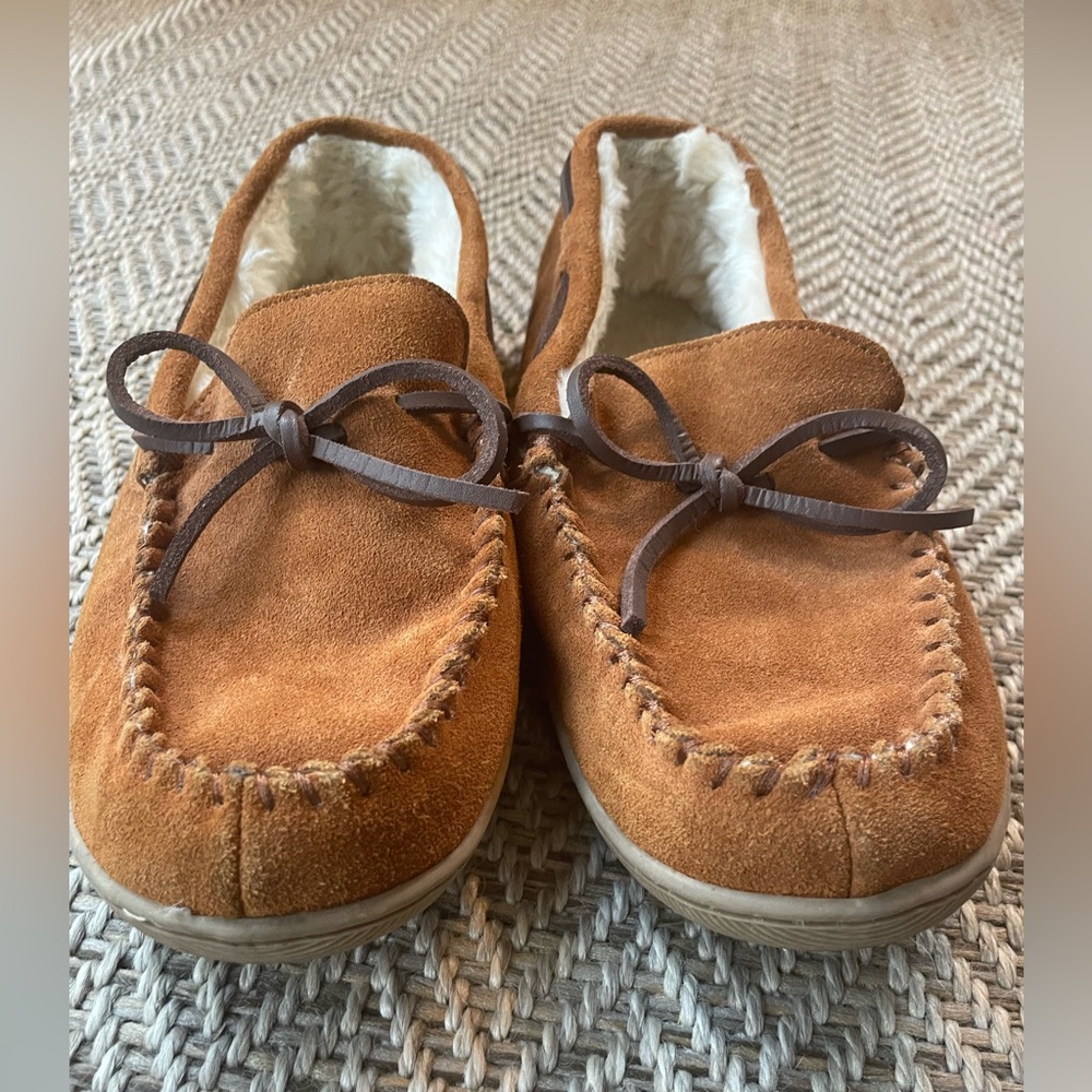 J.Crew men’s siz 9 suede classic slippers